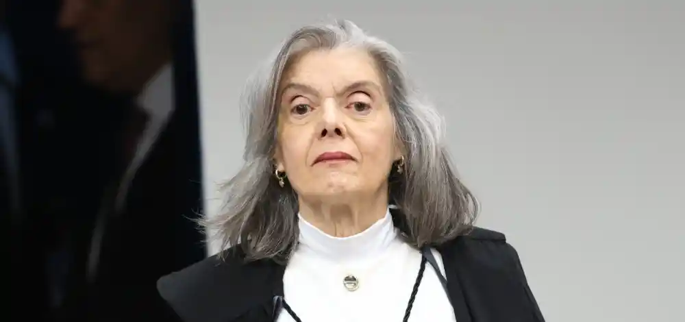 Cármen Lúcia renuncia ao TSE e Dias Toffoli deve assumir vaga na Corte Eleitoral
